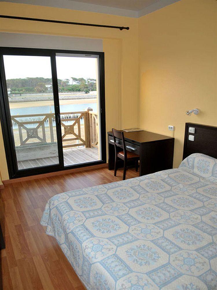 Single Fin & Hotel Mimizan-Plage