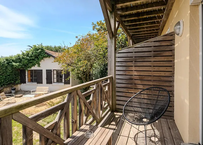 Single Fin Hotel & Lodge