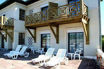 Single Fin & Hotel 2*